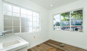 2028 Lake Ave, Altadena, CA 91001