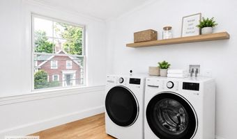 247 Hale St 2, Beverly, MA 01915