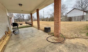 306 Hickory Ln, Batesville, MS 38606
