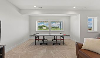 50311 Prairie Point Ct, Ames, IA 50014