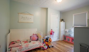 504 Southwood Dr, Bedford, IN 47421