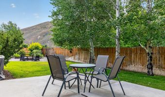 561 Chestnut Loop, Bellevue, ID 83313