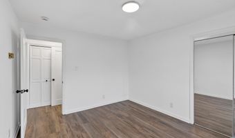 4570 MACARTHUR Blvd NW 208, Washington, DC 20007