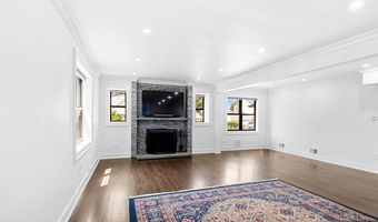 309 Clinton Ave, Bergenfield, NJ 07621