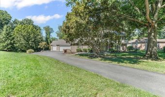 230 TREE TOP Ln, Hockessin, DE 19707