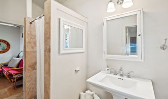 7961 KAUMUALII Hwy, Kekaha, HI 96752