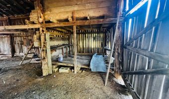 1572 Haddix Rd, Albany, KY 42602
