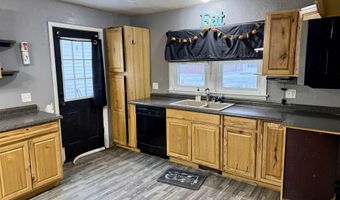 523 6th St, Allison, IA 50602