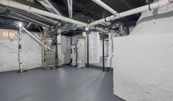 42 King Ave, Columbus, OH 43201
