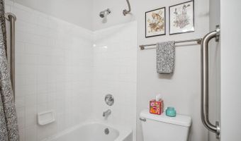 2408 GARNETT Dr, Alexandria, VA 22311