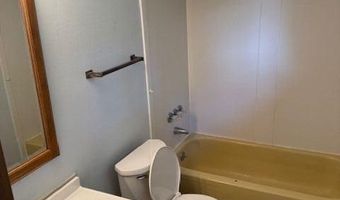 31 Angela St, Athens, OH 45701