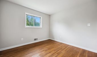 13419 BARTLETT St, Rockville, MD 20853