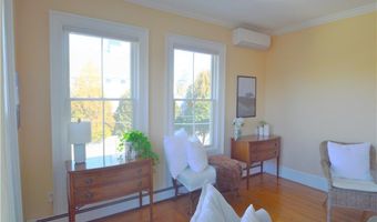 398 Wolcott Ave 4, Middletown, RI 02842