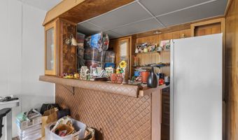 5722 Happy Valley Rd, Anderson, CA 96007