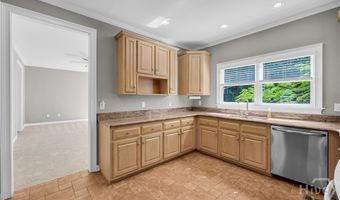 170 Cedar Springs Pl, Athens, GA 30605