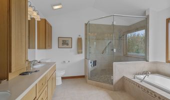 9364 Spring Creek Rd, Amherst, WI 54406