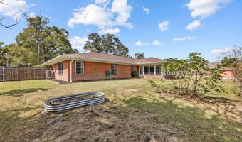 1215 N State St, Abbeville, LA 70510