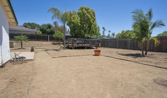 913 Buena Rosa Ct, Fallbrook, CA 92028