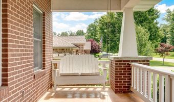 401 E Glendale St, Aurora, MO 65605
