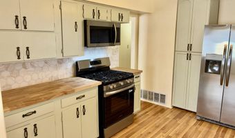 105 DOROTHY Dr, Bisbee, AZ 85603