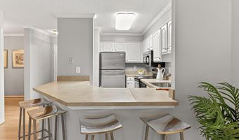 2100 LANGSTON Blvd 237, Arlington, VA 22201