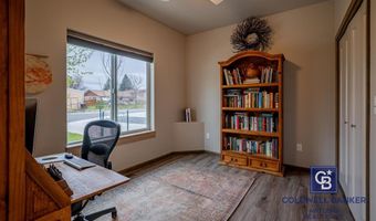 838 Duesenberg Ct, Cody, WY 82414