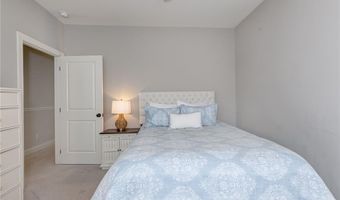 2209 N DONAHUE Dr, Auburn, AL 36830