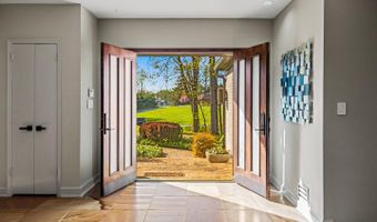 8901 POTOMAC STATION Ln, Potomac, MD 20854