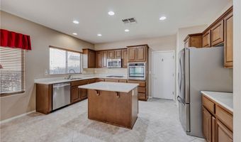 2585 Forest City Dr, Henderson, NV 89052