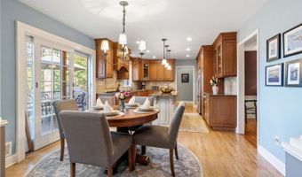 100 Hickory Tavern Rd, Long Hill Twp., NJ 07933