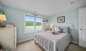 195 E Side Dr, Alton, NH 03809