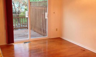 7048 GATTON Sq, Alexandria, VA 22315