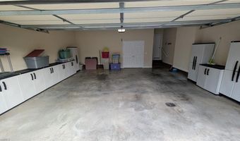924 Easy St, Asheboro, NC 27205