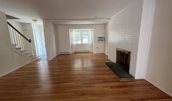 1 Silvermine Mnr 1, Brookfield, CT 06804
