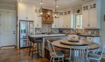 553 Tara Rd, Brandon, MS 39042