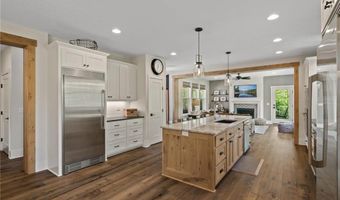 13430 Vickers St NE, Andover, MN 55304