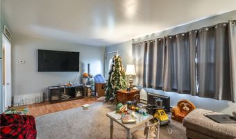 15390 Cenfield St NE, Alliance, OH 44601