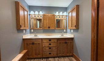305 N Osborne, Ainsworth, NE 69210