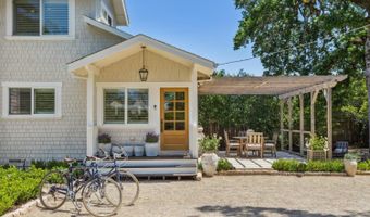 110 Viola Way, Angwin, CA 94508