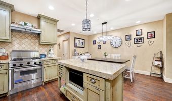 5055 Addison Cir 426, Addison, TX 75001