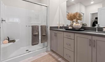 21640 SE Fuji Dr, Bend, OR 97702