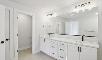 18315 SW SILVERTIP St, Beaverton, OR 97007