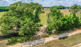 1704 Cobb Rd, Baker, FL 32531
