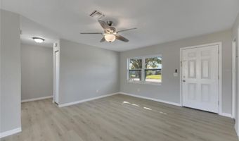 527 FOX RUN Trl, Apollo Beach, FL 33572