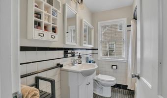 3 W Street Hts, Cromwell, CT 06416
