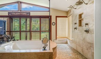 59-502 Kamehameha Hwy B, Haleiwa, HI 96712