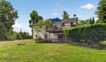 40 Cedar Rd, Clinton, CT 06413