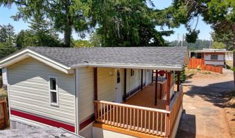 16329 Grootendorst Ln 8, Brookings, OR 97415