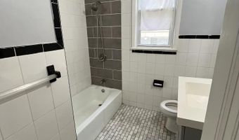 173 W 33RD St, Bayonne, NJ 07002