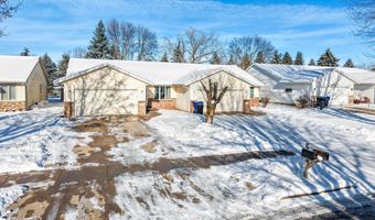 1424 W WEILAND Ln, Appleton, WI 54914